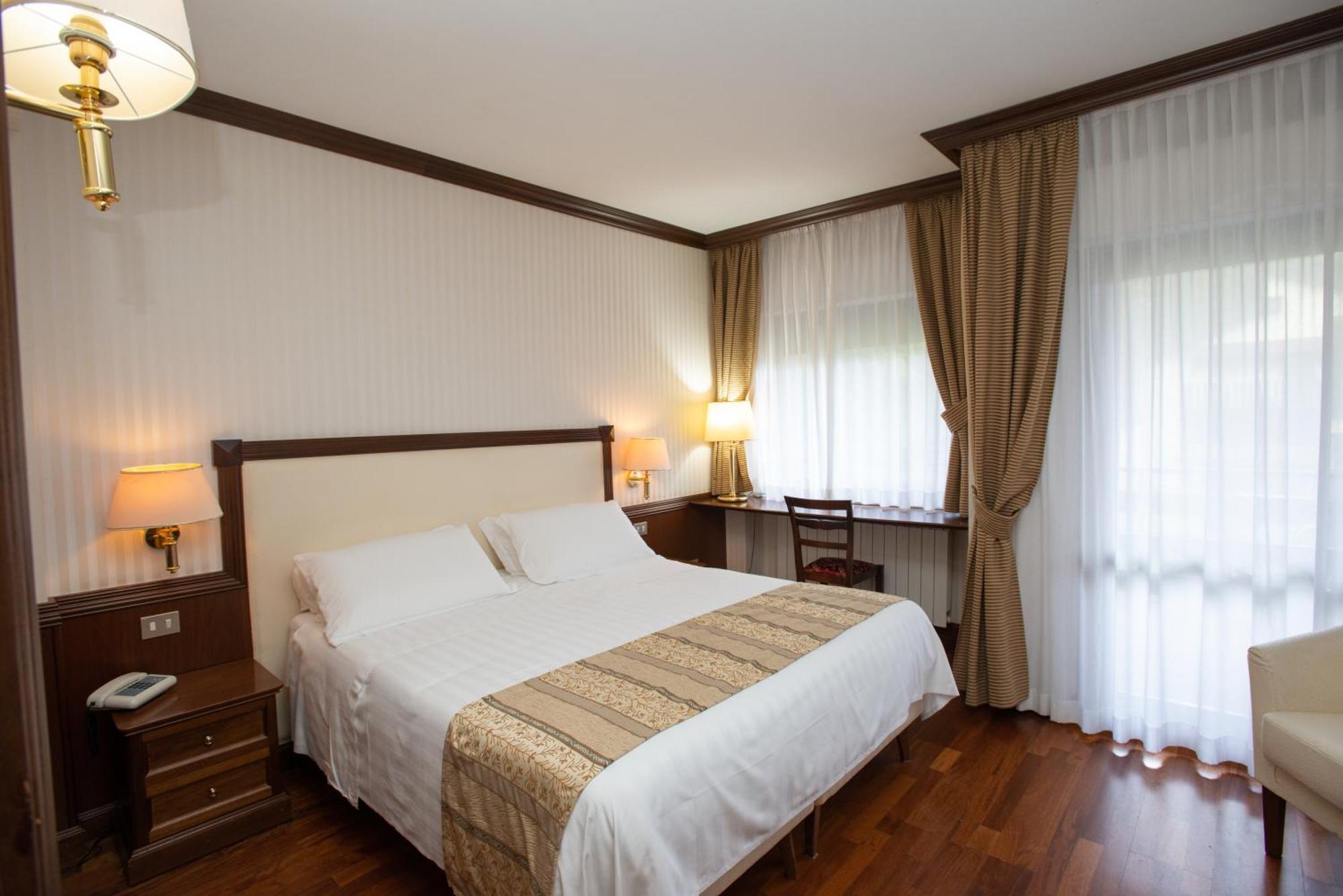 Hotel Corona & Spa Pescasseroli Esterno foto